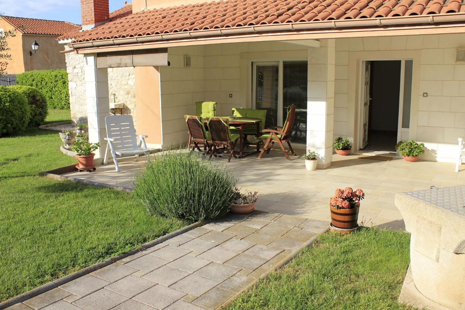 Holiday Home Old Town - Great Location Nin Exteriör bild